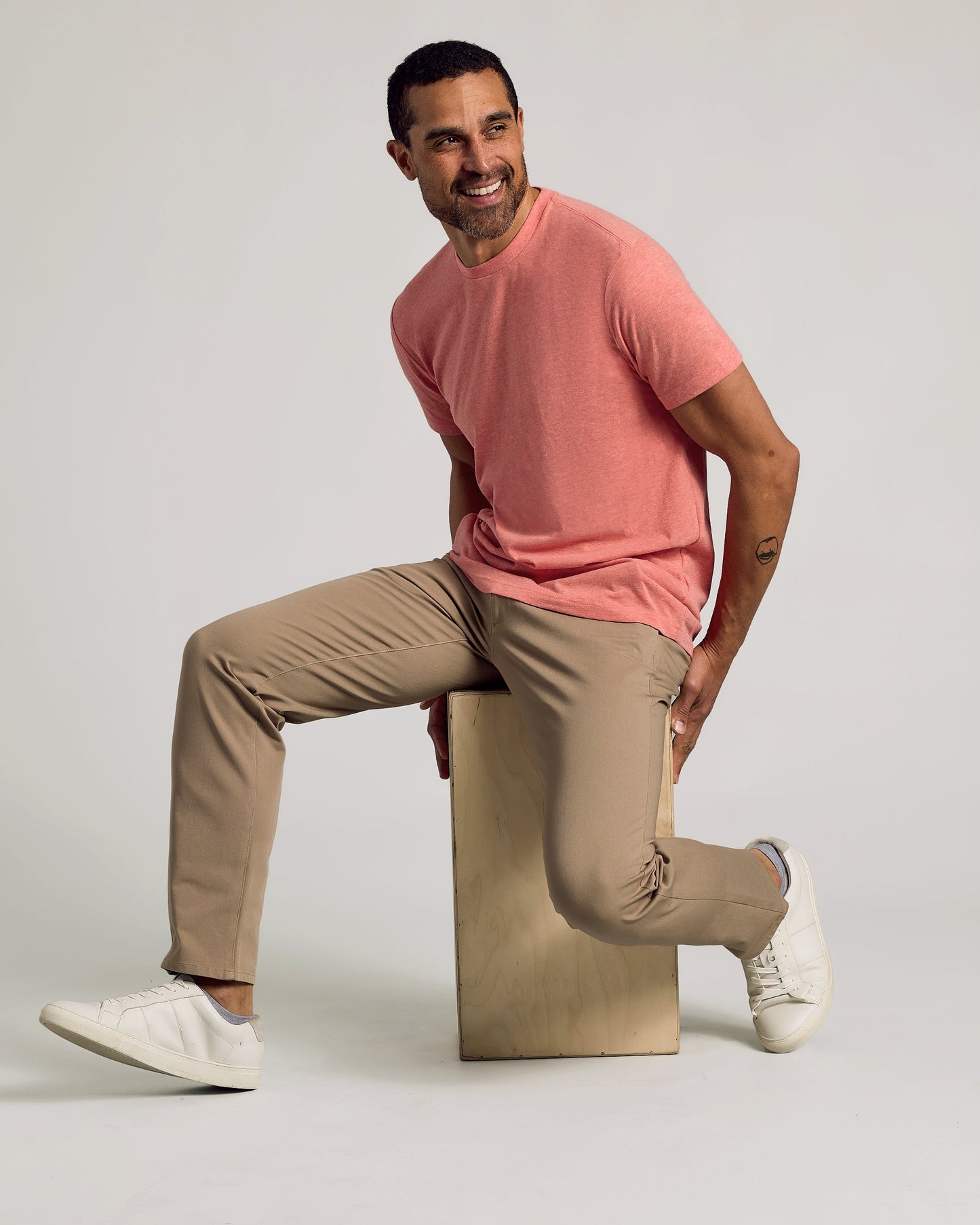 Light Heather Vermilion Classic Crew Neck